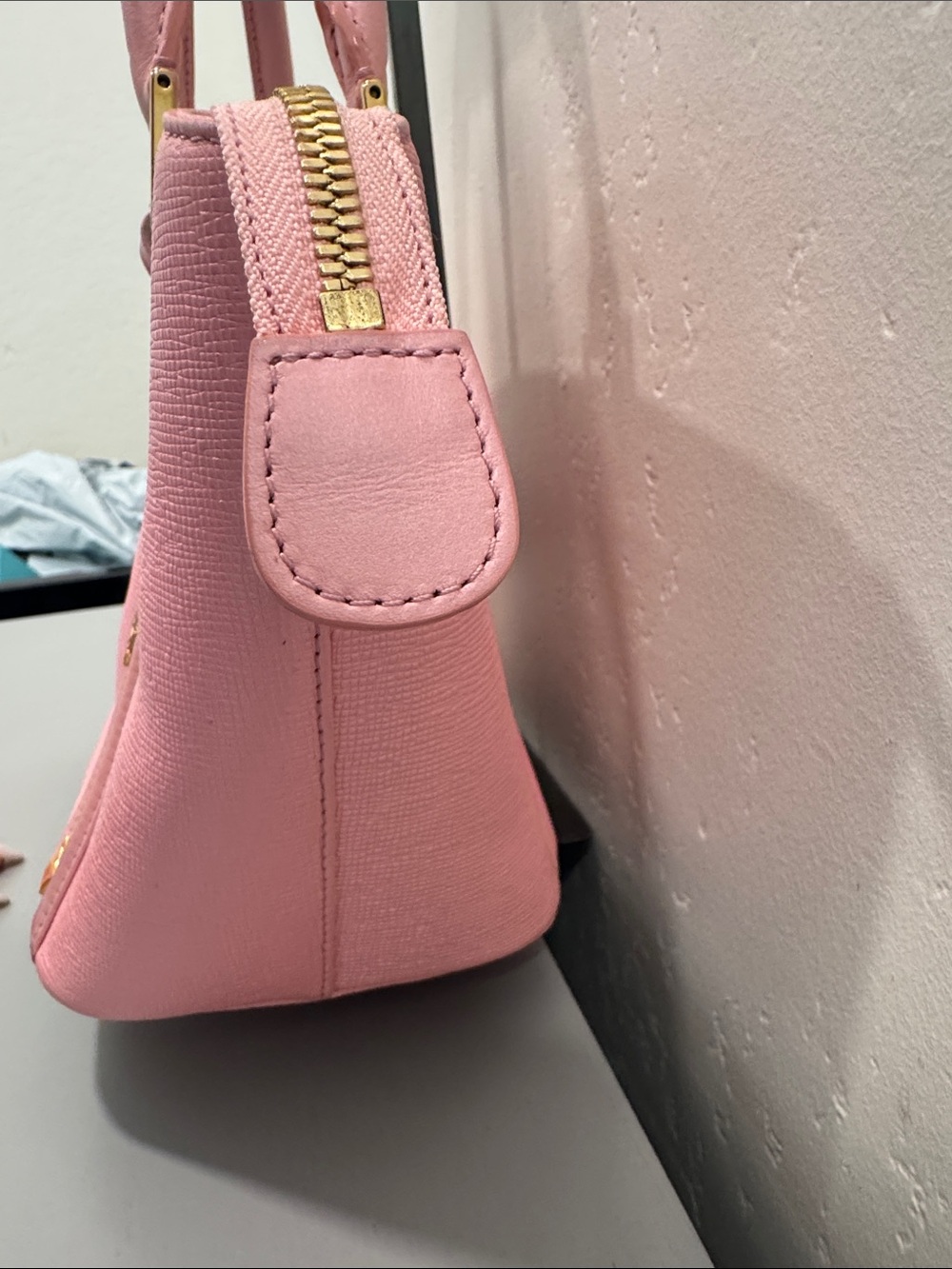 MCM Pink Leather Structured Top-Handle Tote with Gold Hardware - Picture 4 of 8